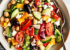 Greek Chickpea Salad 